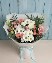 Букет цветов из:  Розы, Лизиантусы и Хризантемы в Ливенке Воронежской области