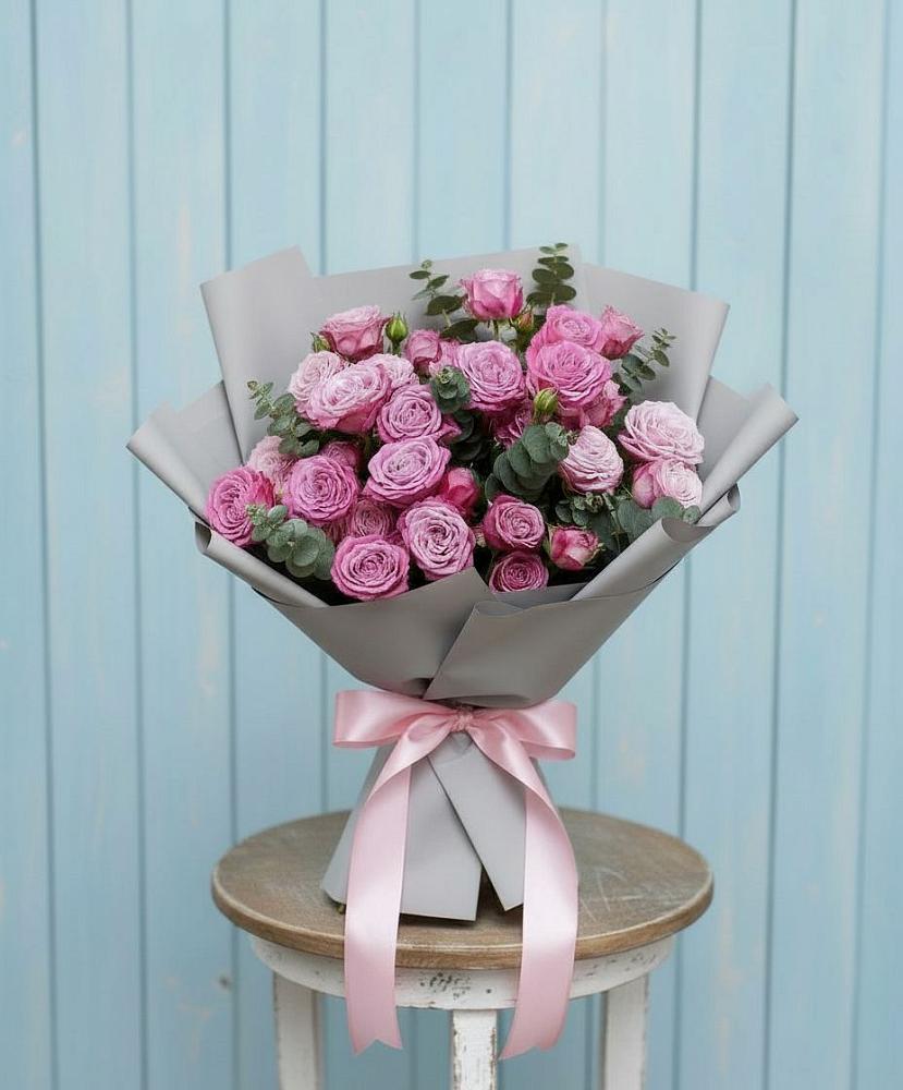 Букет цветов из: Розы в Ливенке Воронежской области