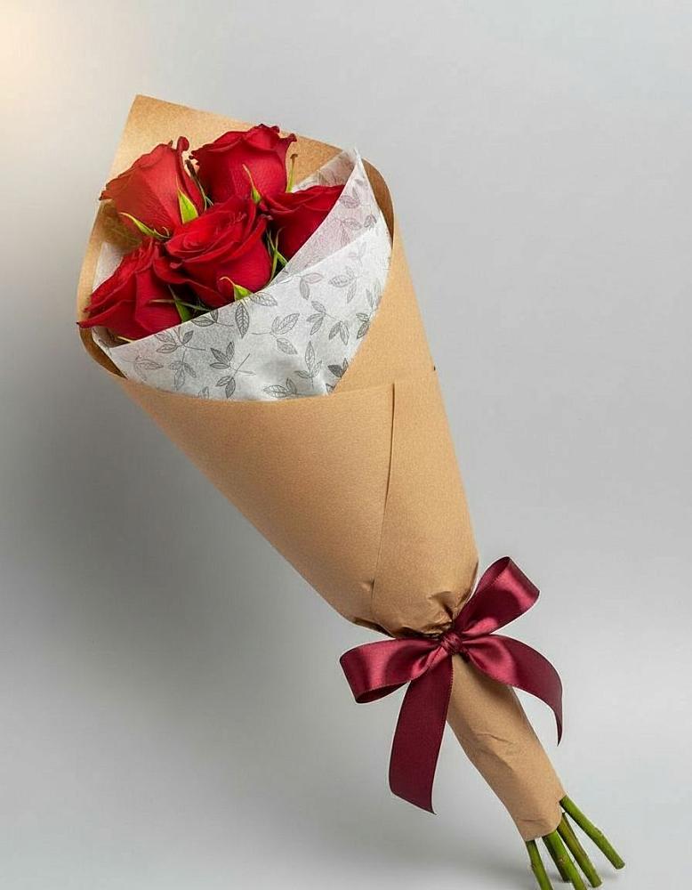 Букет цветов из: Розы в Ливенке Воронежской области