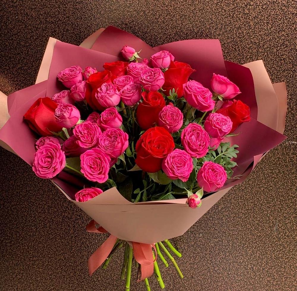 Букет В объятьях нежности в Ливенке Воронежской области