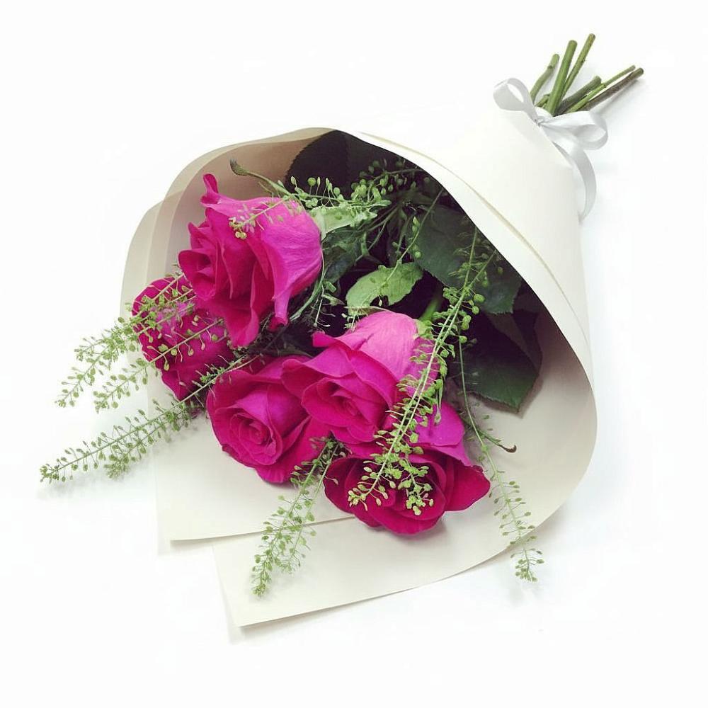 Букет цветов из: Розы в Ливенке Воронежской области