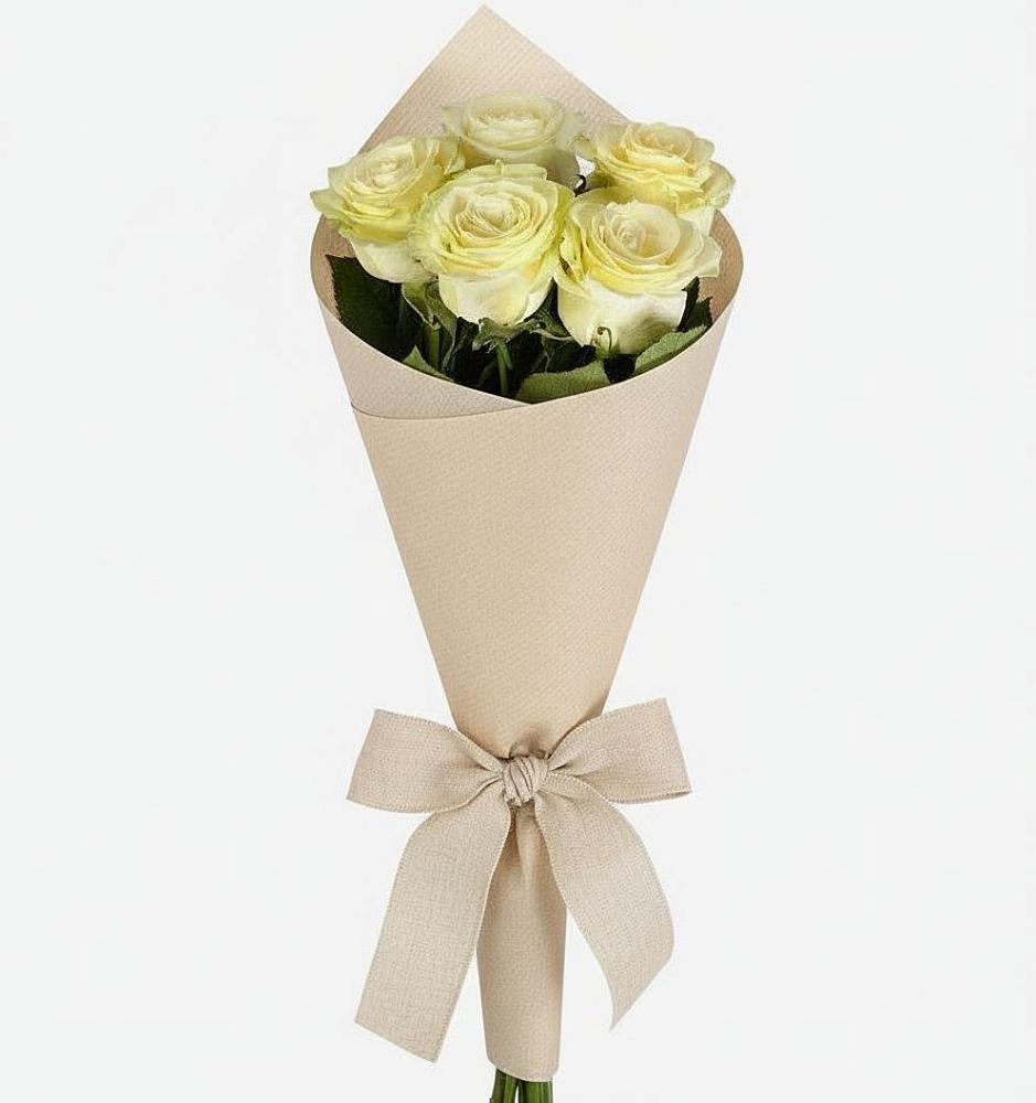 Букет цветов из: Розы в Ливенке Воронежской области