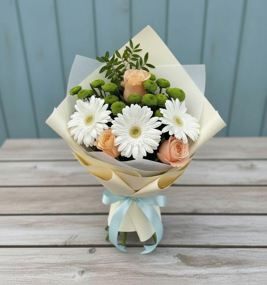 Букет цветов из: Герберы, Розы и Хризантемы в Ливенке Воронежской области