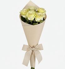 Букет цветов из:  Розы в Ливенке Воронежской области