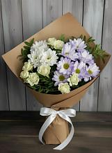 Букет цветов из:  Хризантемы и Розы в Ливенке Воронежской области