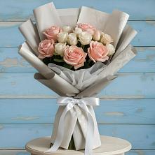 Букет цветов из:  Розы в Ливенке Воронежской области