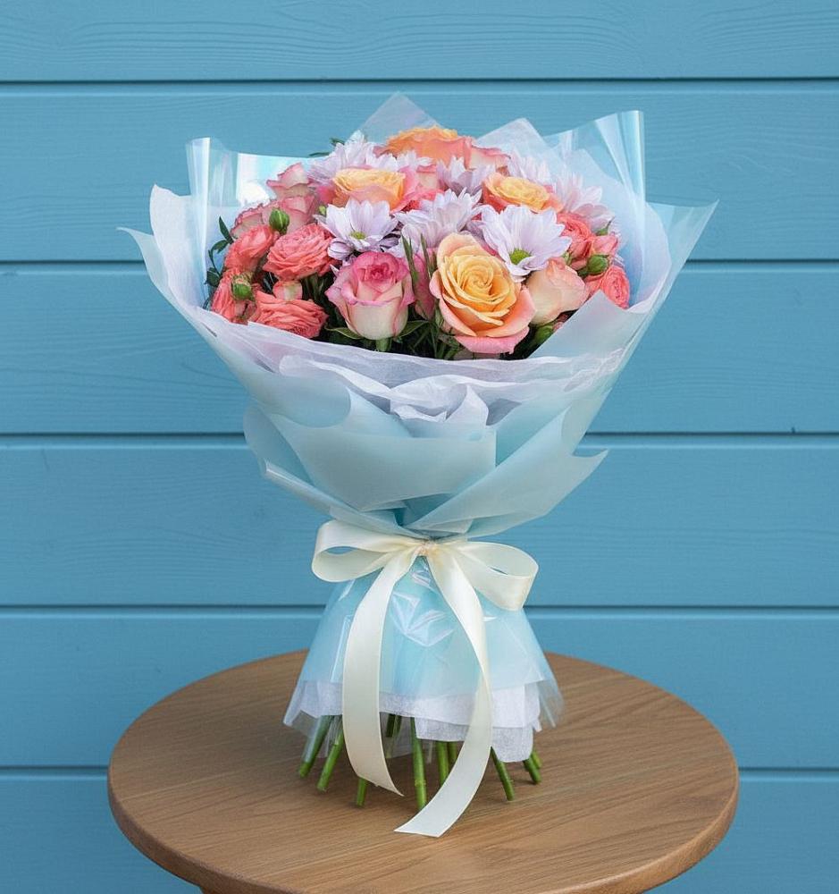 Букет цветов из: Хризантемы и Розы в Ливенке Воронежской области