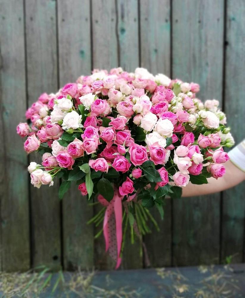 Букет Розовые кустовые розы Натали и Лав Лидия в Ливенке Воронежской области