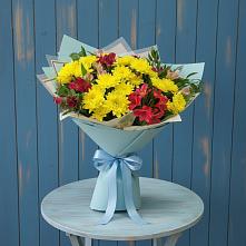 Букет цветов из:  Альстромерии и Хризантемы в Ливенке Воронежской области